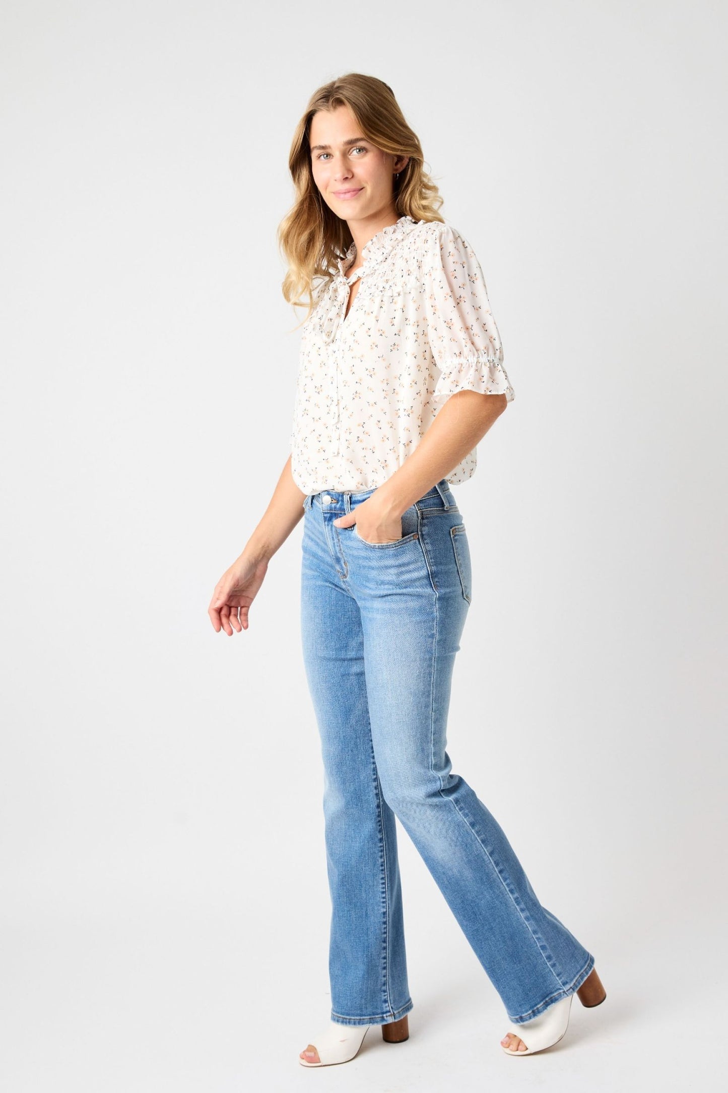 Judy Blue Mid Rise Vintage Bootcut 82547