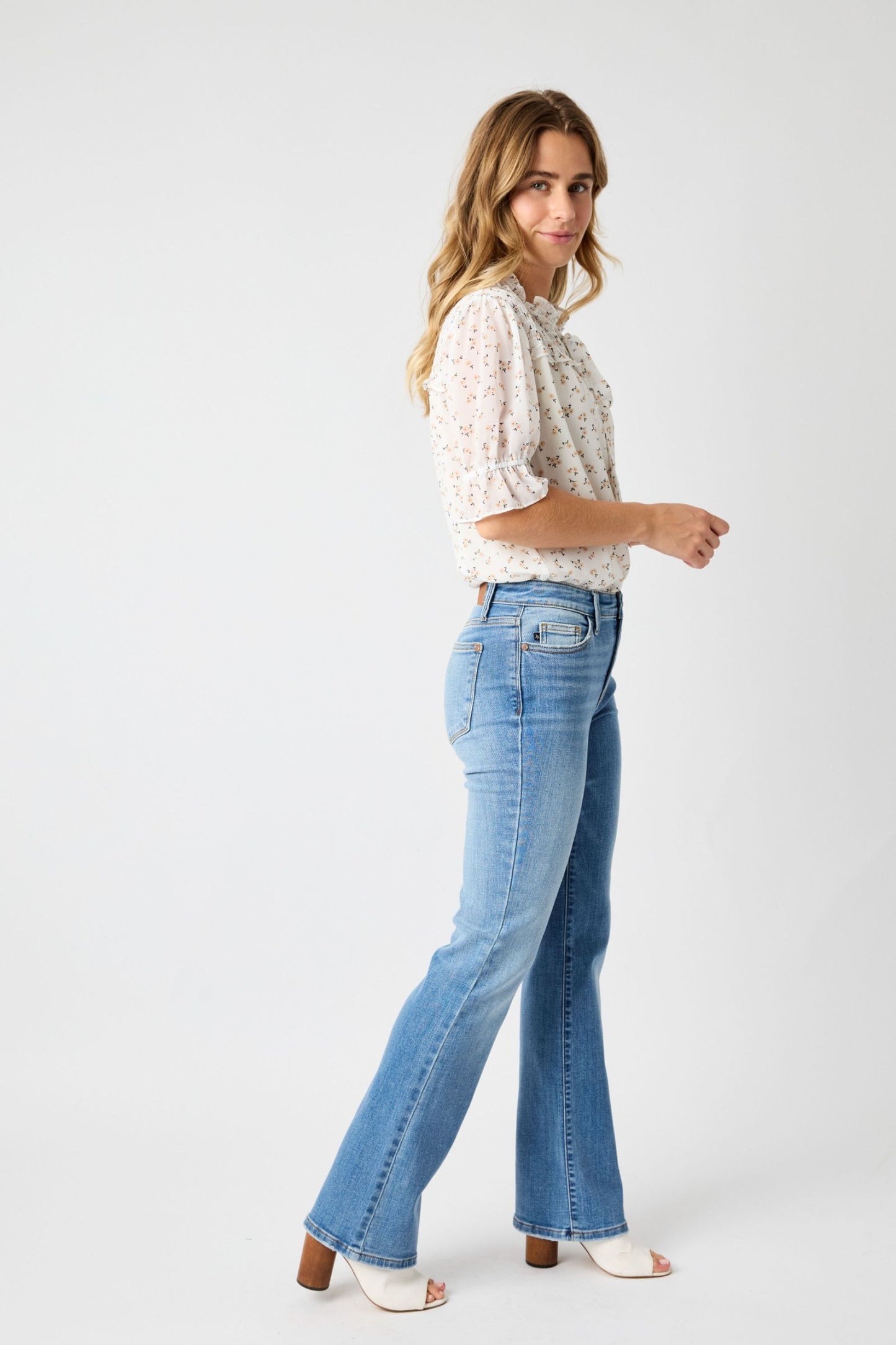 Judy Blue Mid Rise Vintage Bootcut 82547