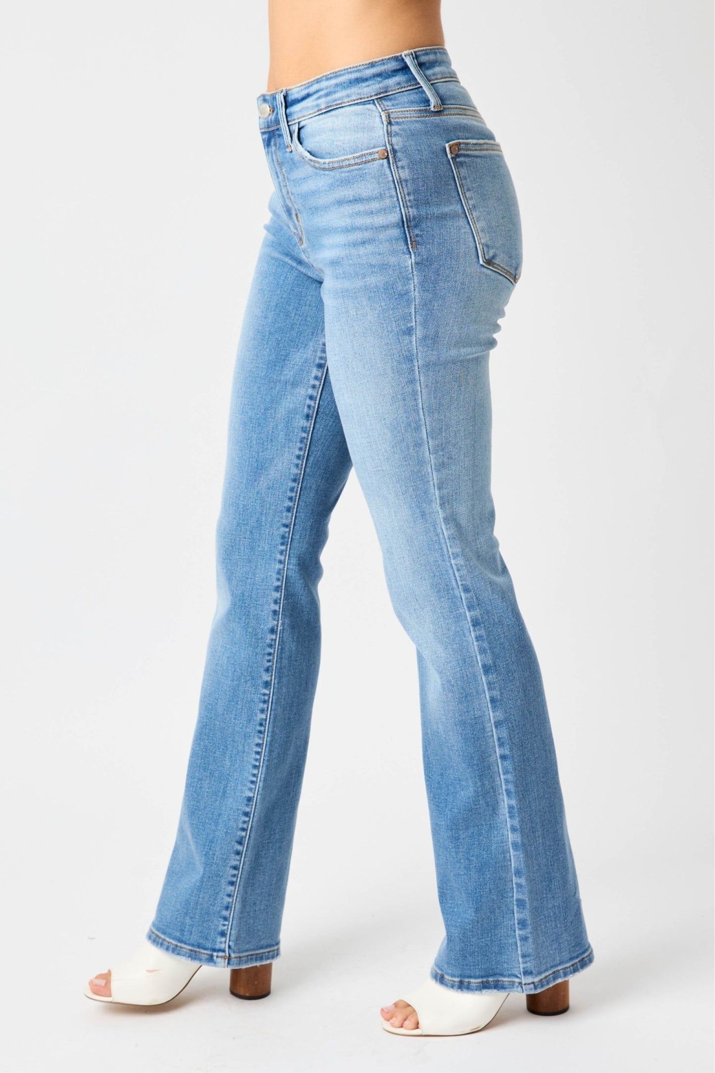 Judy Blue Mid Rise Vintage Bootcut 82547